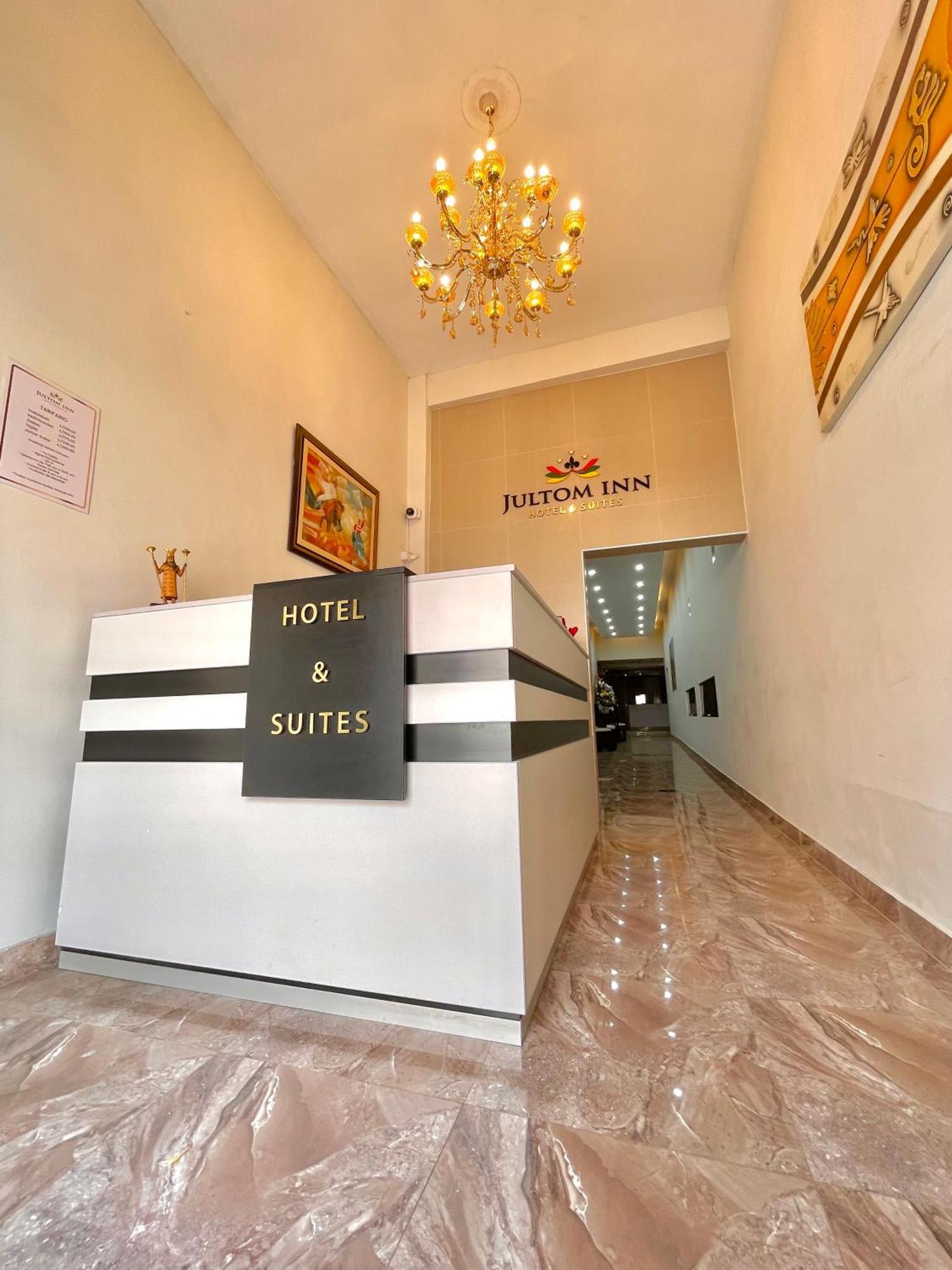 Jultom Inn Hotel & Suites トルヒーリョ エクステリア 写真