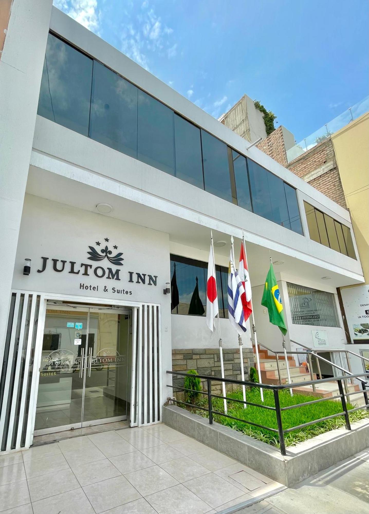 Jultom Inn Hotel & Suites トルヒーリョ エクステリア 写真